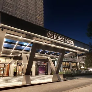Cherno 4* Warna