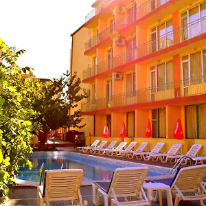Ryor - Breakfast And Free Parking Sunny Beach